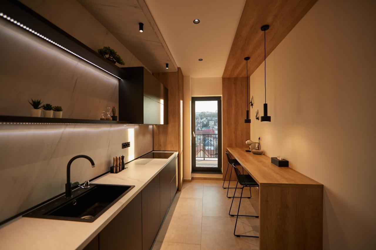Apartamento Quiboo Cosmopolit Braşov Exterior foto