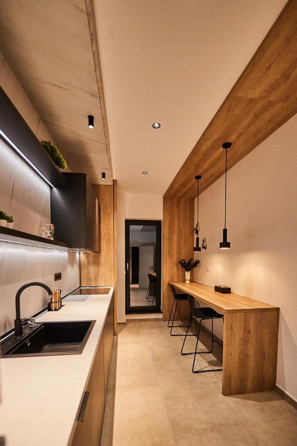 Apartamento Quiboo Cosmopolit Braşov Exterior foto