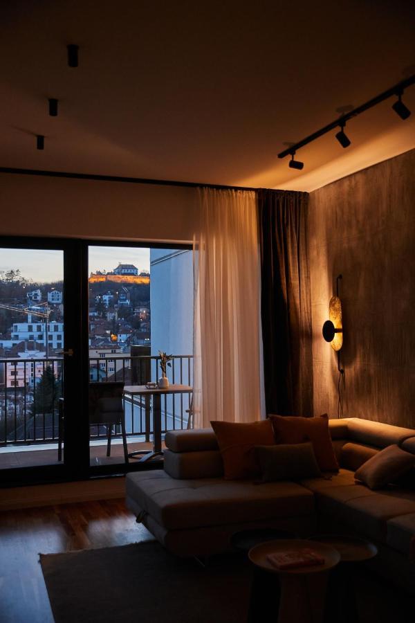Apartamento Quiboo Cosmopolit Braşov Exterior foto